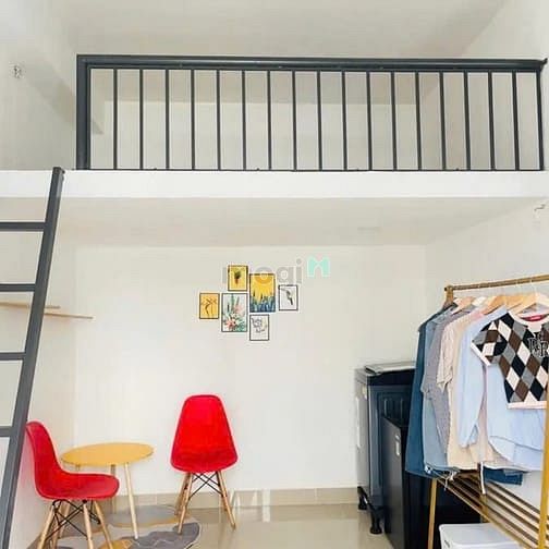 Hình ảnh Chdv 16pn , dtsd 650m2,ngang 5m, tn 100tr, dương quảng hàm sát bình