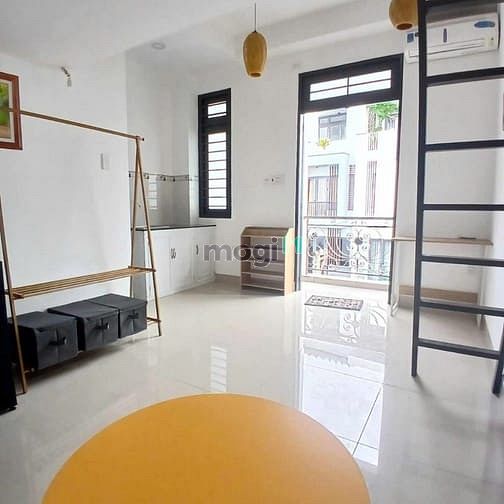Hình ảnh Chdv 16pn , dtsd 650m2,ngang 5m, tn 100tr, dương quảng hàm sát bình