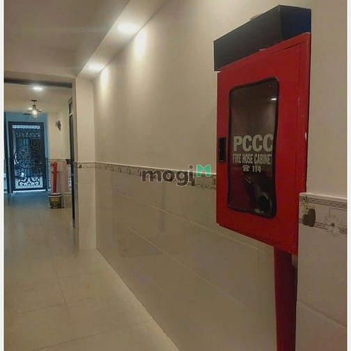 Hình ảnh Chdv 16pn , dtsd 650m2,ngang 5m, tn 100tr, dương quảng hàm sát bình