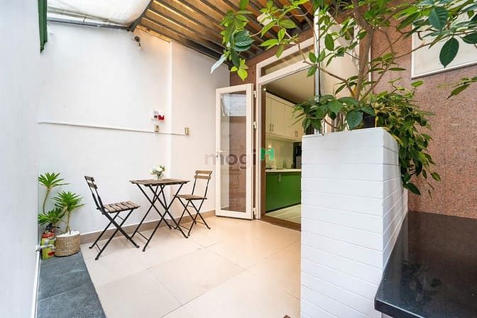 Hình ảnh Studio bancon Võ Văn Tần gần hồ con rùa, ĐH Kiến Trúc, Nhân Văn Quận 3