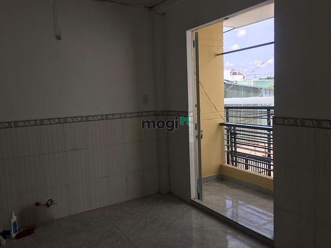Hình ảnh Cho thuê nhà đẹp nguyên căn 5x8m, gần ngã 5 Vĩnh Lộc