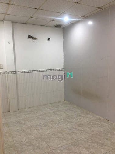 Hình ảnh Cho thuê nhà đẹp nguyên căn 5x8m, gần ngã 5 Vĩnh Lộc