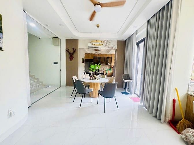 Hình ảnh Cho thuê nhà nguyên căn Phan Đăng Lưu, P3, Bình Thạnh - Full nội thất