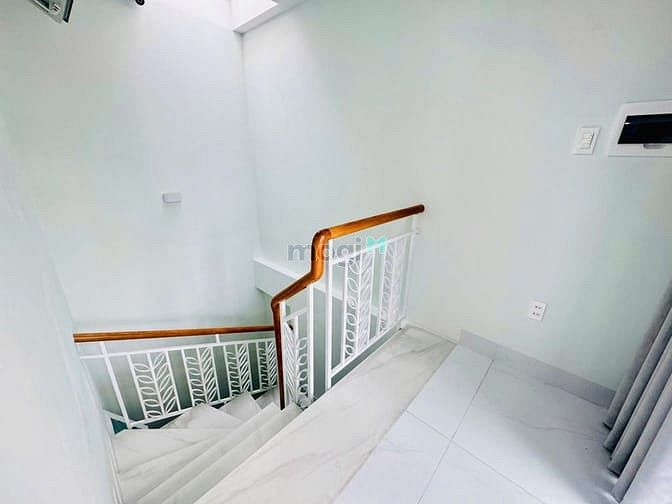 Hình ảnh Cho thuê nhà nguyên căn Phan Đăng Lưu, P3, Bình Thạnh - Full nội thất