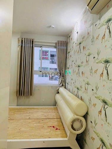 Hình ảnh 10A Trần Nhật Duật, Quận 1: 74m2,1p ngủ, NT, 10tr5/th, Căn Góc.