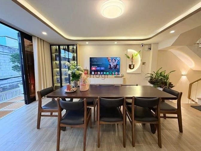 Hình ảnh Cho thuê nhà nguyên căn có thang máy - 4A2 Phan Đăng Lưu, P1. BT