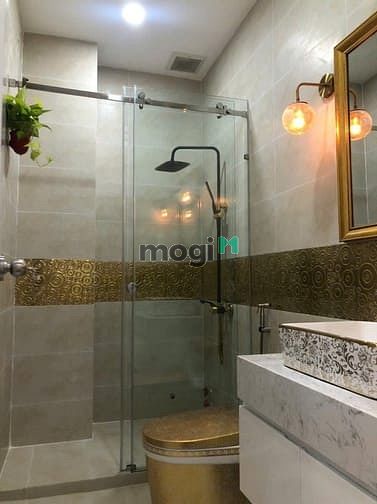 Hình ảnh Bán gấp nhà Mặt Tiền giáp Cư Xá Bắc Hải, P15  Q10.