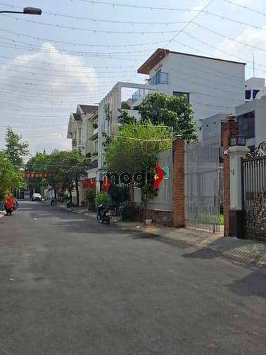 Hình ảnh Bán đất đường 24B phường An Phú Quận 2 cũ giá 36 tỷ