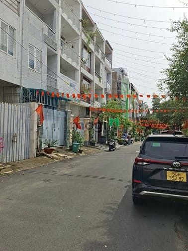 Hình ảnh Bán đất đường 24B phường An Phú Quận 2 cũ giá 36 tỷ