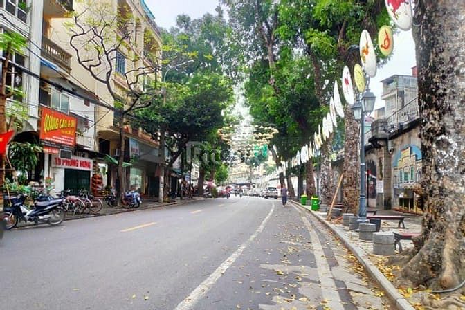 Hình ảnh Bán nhà phố Khương Trung, Ngõ thông o to kinh doanh, DT:60m2, Giá:14tỷ