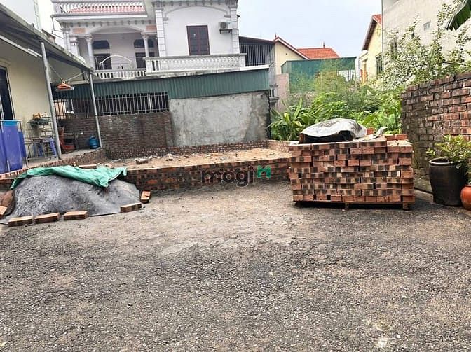 Hình ảnh Bán 40m2 4mx10 vuông vắn , ngõ thoáng đẹp gần vinhomes