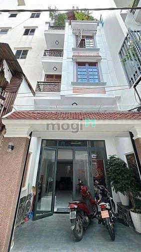 Hình ảnh Cho thuê nhà nguyên căn đường Hai Bà Trưng, P.8, Quận 3