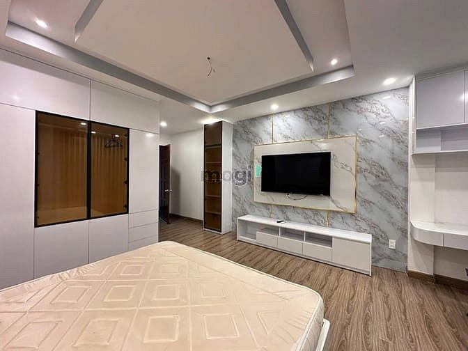 Hình ảnh Cho thuê nhà nguyên căn đường Hai Bà Trưng, P.8, Quận 3