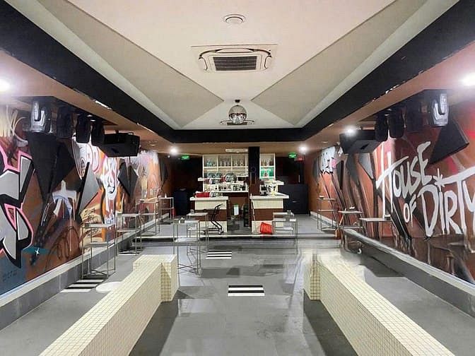 Hình ảnh Cho thuê mặt bằng Quận 1 - gấp