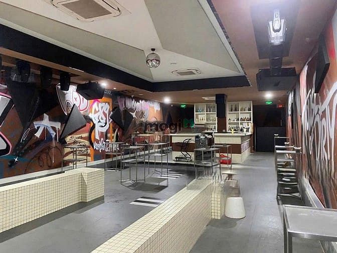 Hình ảnh Cho thuê mặt bằng Quận 1 - gấp