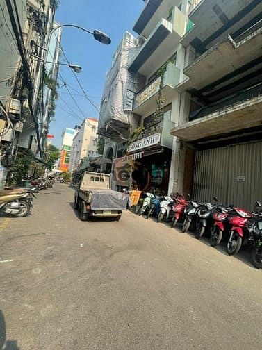 Hình ảnh 130 tỷ! Bán nhà phố Đ. Nguyễn Thái Bình, Q.1 – 12x24m – 3 tầng