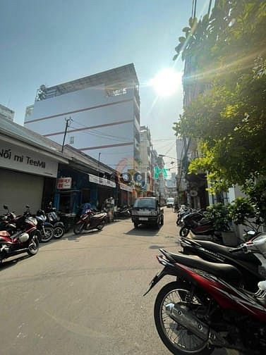 Hình ảnh 130 tỷ! Bán nhà phố Đ. Nguyễn Thái Bình, Q.1 – 12x24m – 3 tầng