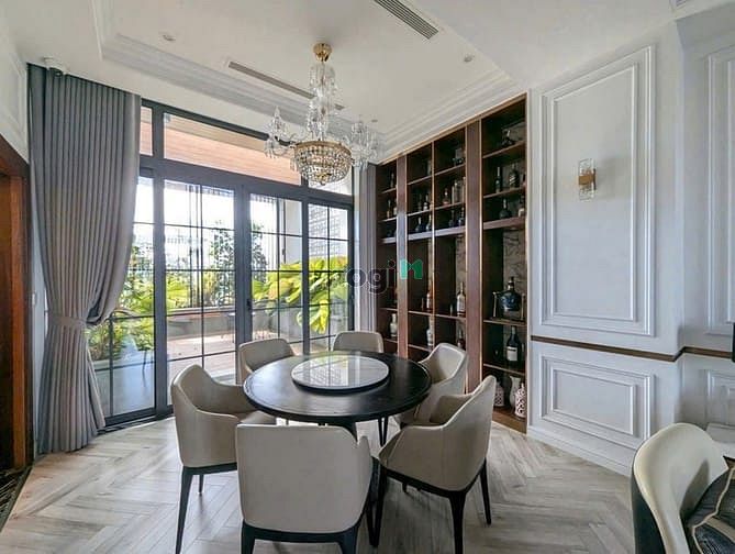 Hình ảnh 70 tỷ - 8x20m! Bán nhà khu Compound Đ.Nguyễn Trọng Tuyển quận Tân Bình