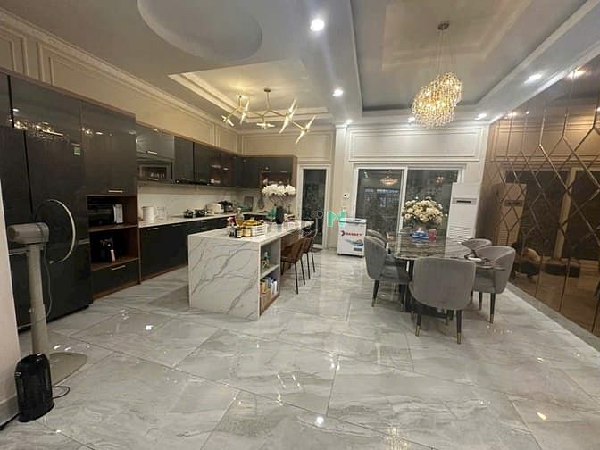 Hình ảnh Cho thuê nhà 156m2 - lối đi riêng hoàn toàn