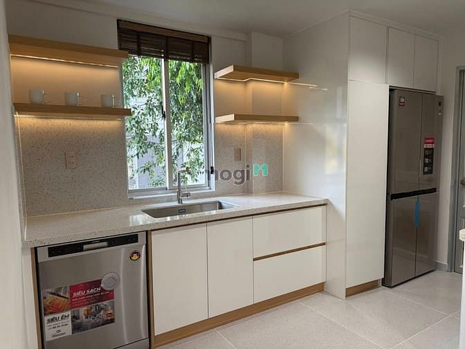 Hình ảnh Bán Căn Góc Mỹ Khánh 4 Nhà mới 100% có ô xe Nhà mới
