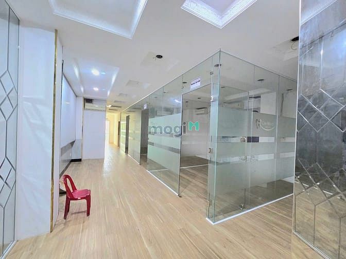 Hình ảnh Cho thuê nhà mặt tiền 2B Cao Thắng, Phường 5, Quận 3
