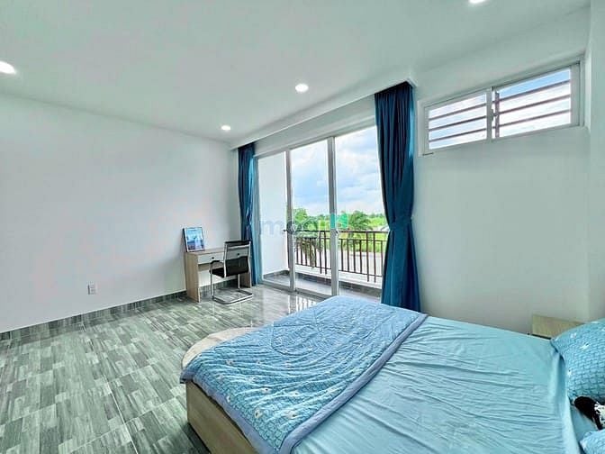 Hình ảnh Trống sẵn studio ban công gần dh Mở