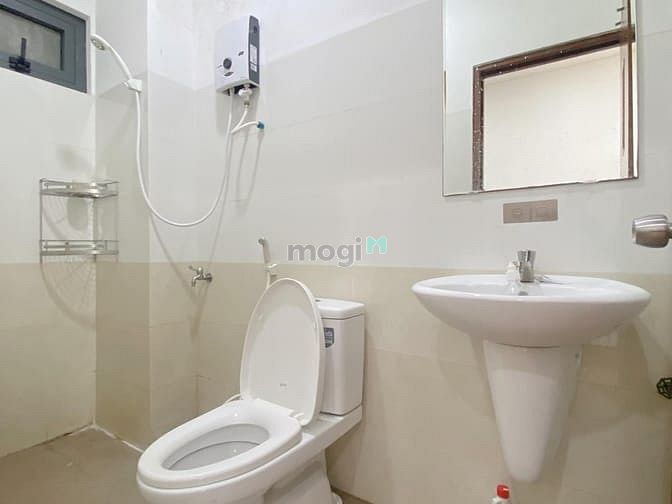Hình ảnh Cho thuê phòng bancong thoáng mát full nội thất - Ngay UFM, LOTTE Q7