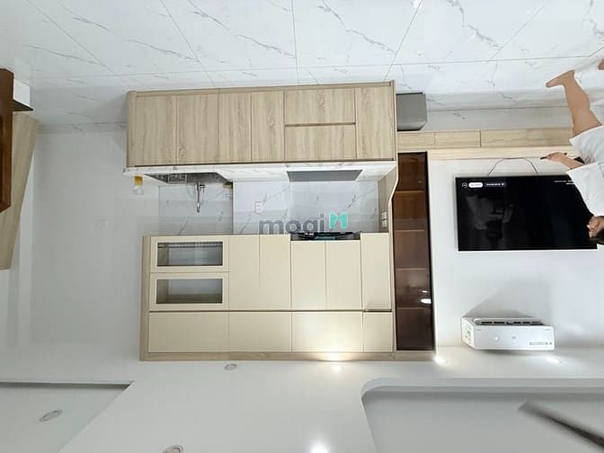 Hình ảnh DÂN TỰ XÂY XỊN MỊN- Ở SƯỚNG -BÁt khối Đông Dư 32m * 4 Tầng Cạnh Trường