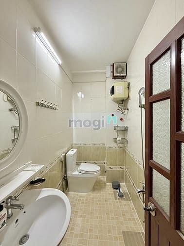 Hình ảnh Quận 7 bán nhà mới ở ngay, hẻm xe hơi, 4 tầng, gần trung tâm