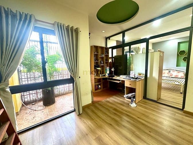 Hình ảnh Quận 8 bán siêu phẩm nội thất đẹp, view sông, không lộ giới, ko qh