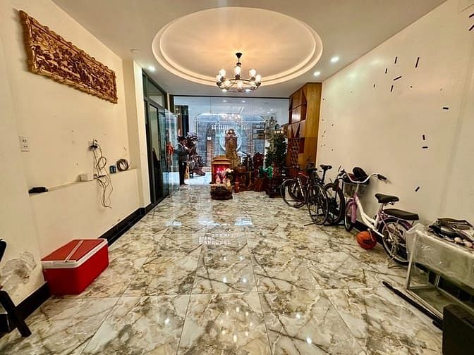 Hình ảnh Quận 8 bán siêu phẩm nội thất đẹp, view sông, không lộ giới, ko qh