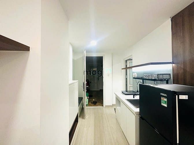 Hình ảnh Chốt gấp – Phòng đẹp Q1 – ban công cực lớn
