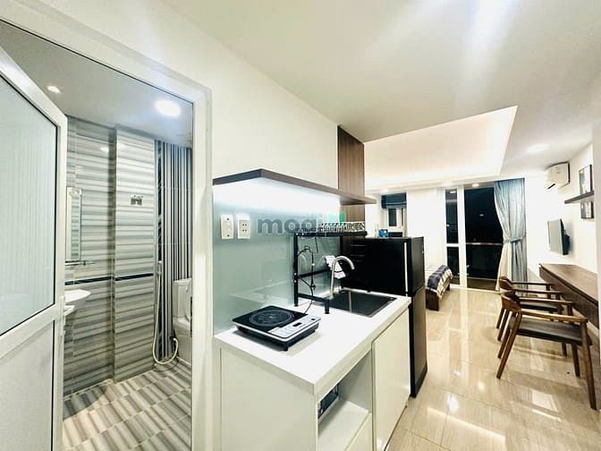 Hình ảnh Chốt gấp – Phòng đẹp Q1 – ban công cực lớn