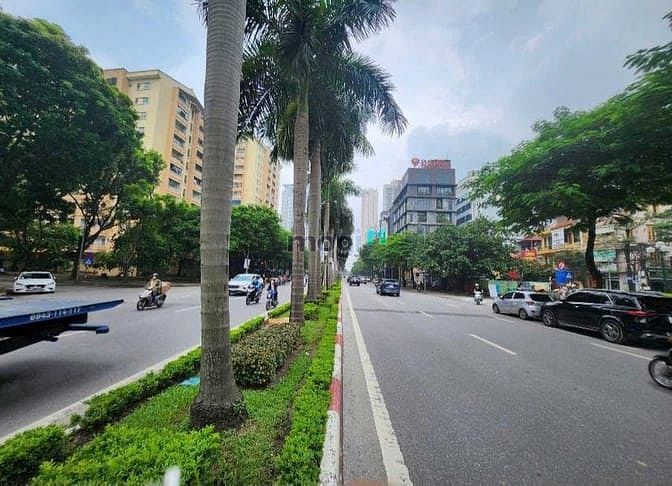 Hình ảnh Bán mặt phố Lê Đức Thọ- 3 mặt thoáng- Xây tòa building - 1520m- 420 tỷ
