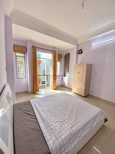 Hình ảnh Phòng sẵn nội thất, thoáng mát. Đối diện EMART Phan Văn Trị