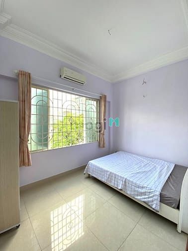 Hình ảnh Phòng sẵn nội thất, thoáng mát. Đối diện EMART Phan Văn Trị