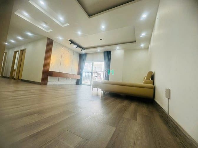 Hình ảnh Oriental 104m2,3pn đã có sổ chỉ 5ty350tr