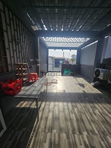 Hình ảnh CHDV cao cấp Q5 - Dòng tiền 60tr -70m2 - 5 tầng - 8pn