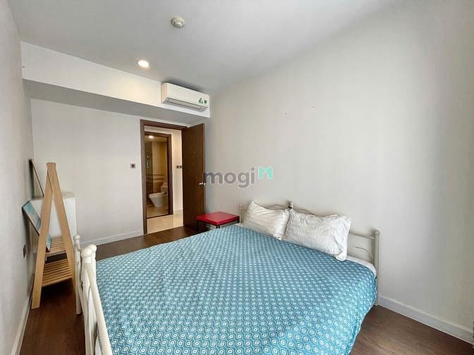 Hình ảnh Cho thuê chung cư Saigon Royal | 80m2 2pn2wc | Có nội thất | Giá 20tr