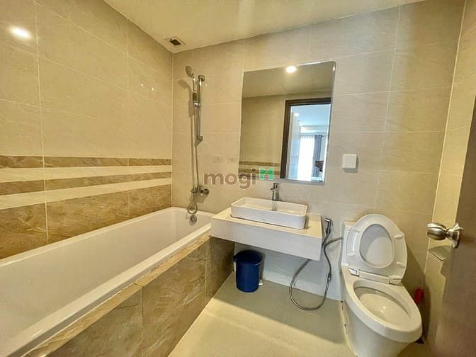 Hình ảnh Cho thuê chung cư Saigon Royal | 80m2 2pn2wc | Có nội thất | Giá 20tr