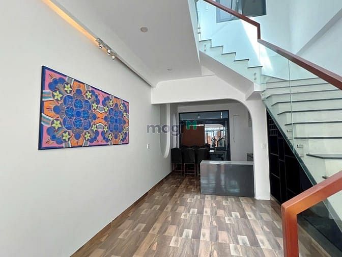Hình ảnh Bán nhà 4 tầng - hẻm xe hơi 5m