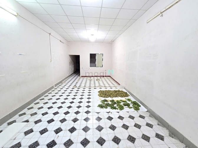 Hình ảnh mặt tiền kinh doanh - nở hậu tài lộc