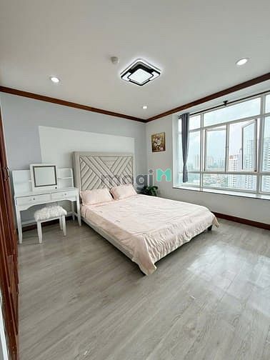 Hình ảnh Bán Trang Chủ MB66.COM / Đăng Ký Tặng 66K 2 phòng ngủ Scenic Valley giá 6 tỷ 300