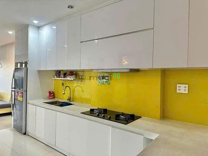 Hình ảnh Chung cư Ông Ích Khiêm, Quận 11: 2p ngủ, 2wc, ban công, 11tr/th