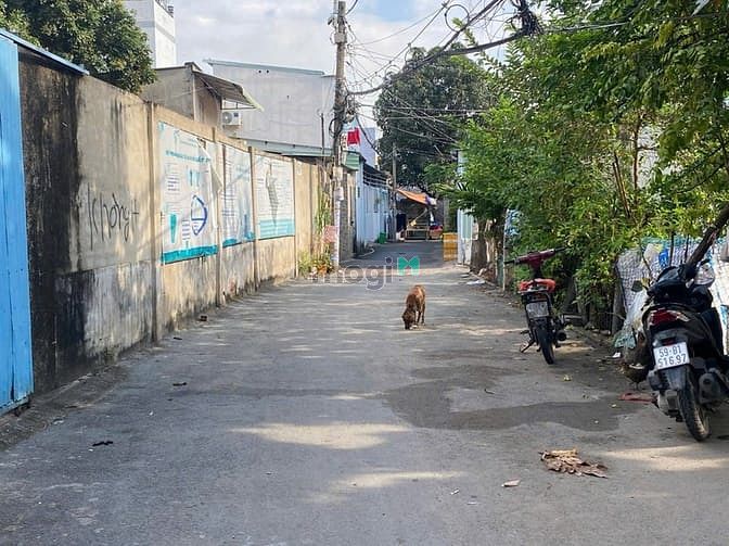 Hình ảnh Bán lô đất full thổ 2 mặt tiền đường giá tốt