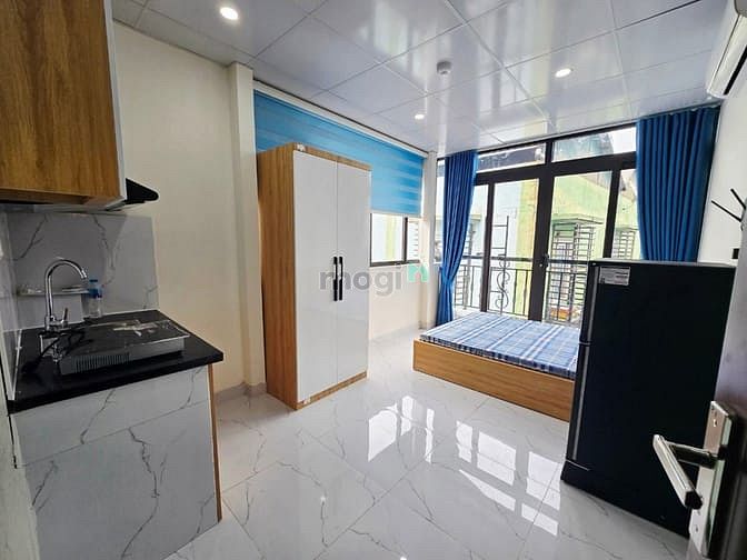 Hình ảnh Bán Tòa Nhà Dòng Tiền  Trung Tâm Cầu Giấy - DT 120tr/ Tháng