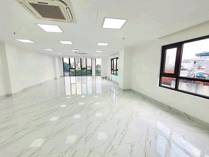 Hình ảnh Toàn Nhà văn phòng Hoàng Quốc Việt - Cầu Giấy