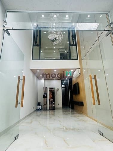 Hình ảnh Bán nhà HXH CMT8 Q3 - 3pn 3wc - giá 87 tỉ