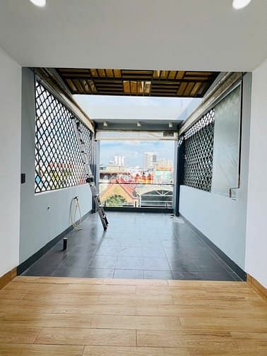 Hình ảnh Bán nhà HXH CMT8 Q3 - 3pn 3wc - giá 87 tỉ