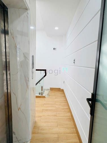 Hình ảnh Bán nhà HXH CMT8 Q3 - 3pn 3wc - giá 87 tỉ